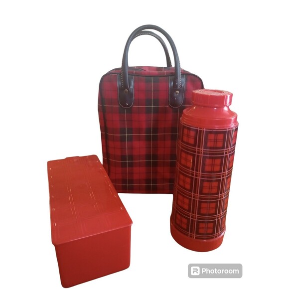 Aladdin Other - Vintage Aladdin Red Tartan Plaid Set Qt Thermos Lunch Box Zip Carry Bag READ